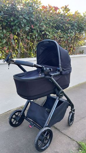 Silver Cross Reef 2 Travel System