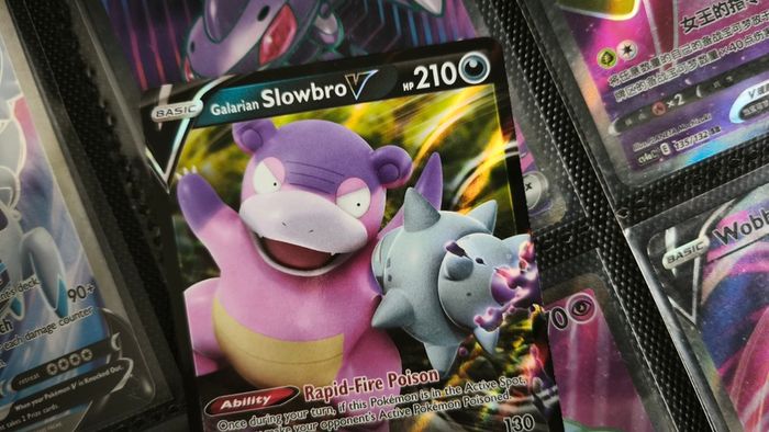 Galarian Slowbro V ! Ultra Rare ! from Darkness Ablaze Set ! 2020 ! Pokemon Card !