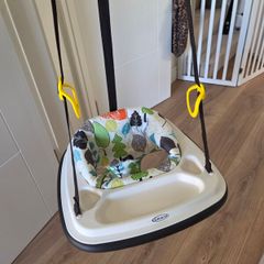 Graco baby bouncer