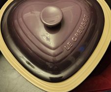 Large heart shaped Le crueset casserole dish