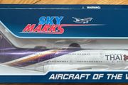 NEW BOXED LARGE Thai Airbus A380 Scale Model Aircraft