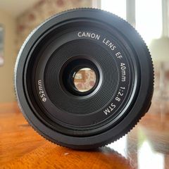 Canon EF 40mm f/2.8 STM "Pancake" lens