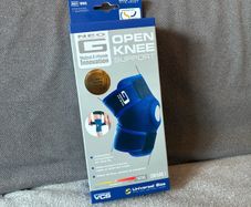 Knee support