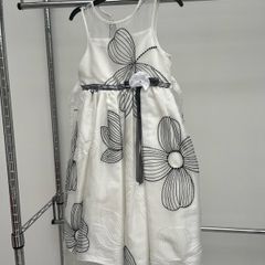 Pippa & Julie girl's dress, Age 6 (Free girls clothes/items for first buyer to offer asking price on this)