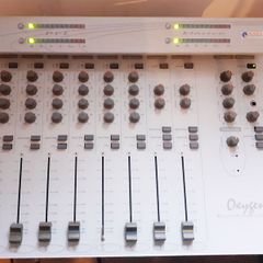 OXYGEN 3 Broadcast mixing console