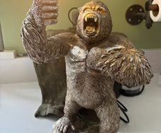 Gorilla table lamp