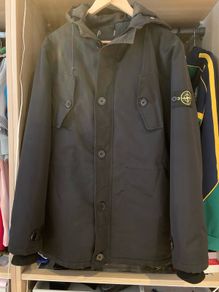 Island stone jacket