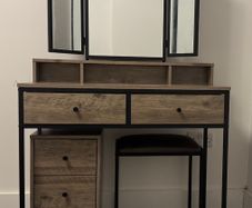 Kimberlee Dressing Table with Mirror (Set of 3)