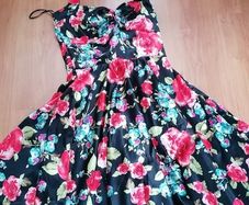 Dress 1960s style vinage allure brand lovely swing style halter neck  suit size 14 zip at back nice stretch on bust area