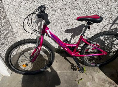 Barely Used Pink Bentini Montare Bike