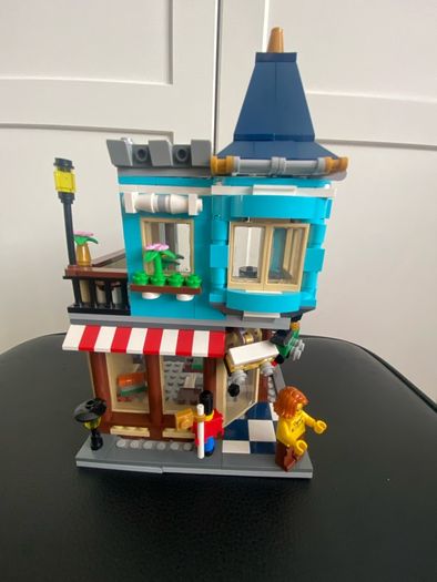 Lego Creator 31105