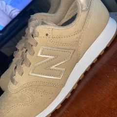 New balance trainers runners size 4, camel/sand/beige colour