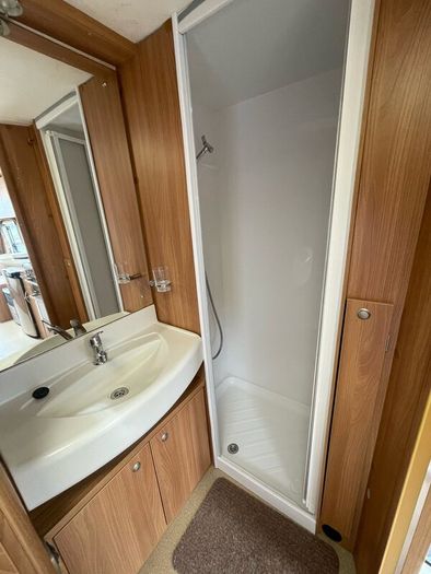 Swift Challenger 524