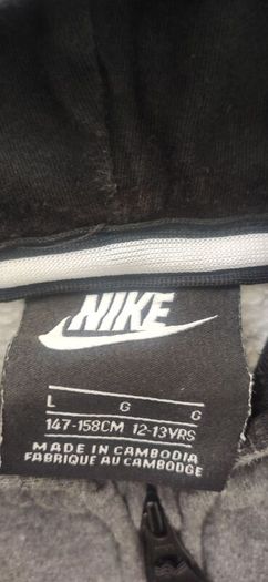 Nike Air Junior 1/4 Zip Hoodie Grey/Black.  Size L (147-158cm)
