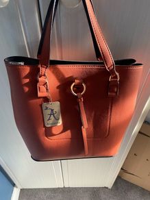 accessorize handbag for sale