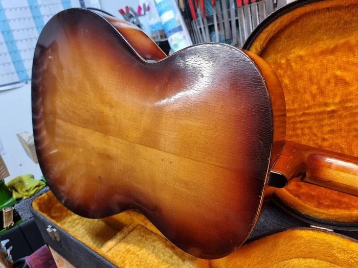 1958 Hofner Congress archtop guitar