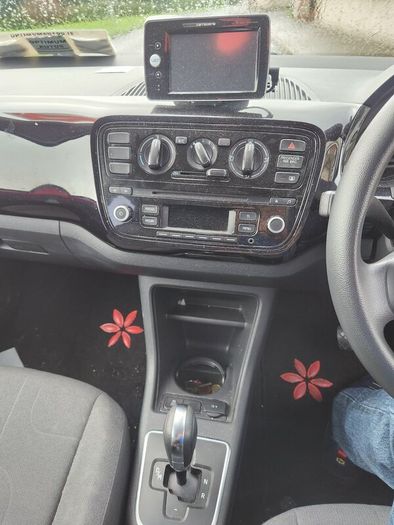 Volkswagen up! 2014