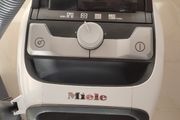 Miele bagless vacuum cleaner