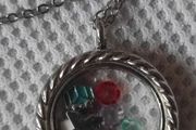 necklace locket pendant