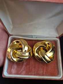 Vintage Golden Tone Earrings