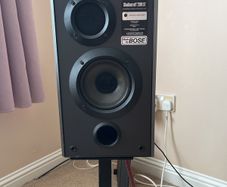 Bose studiocraft 200st speakers