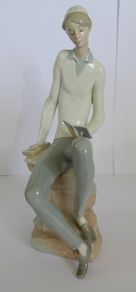 Lladro Figurine