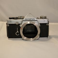 Olympus OM-1
