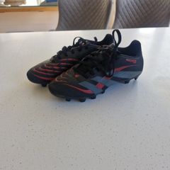 Adidas Predator football boots uk size 6