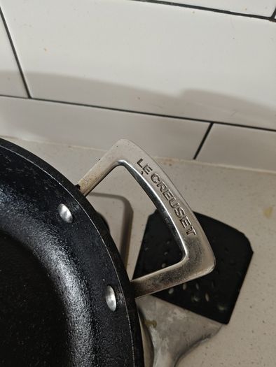 le creuset frying pan