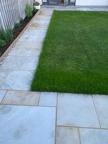 Paving Slabs: Beige Smooth & Sawn Sandstone