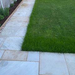 Paving Slabs: Beige Smooth & Sawn Sandstone