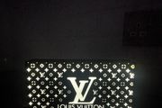 Louis Vuitton desktop light box