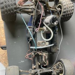 Traxxas nitro rustler 2.5