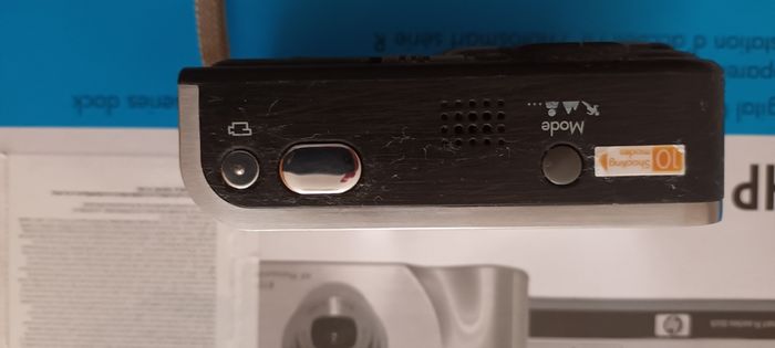Hp 707 Digital Camera Kit Includes Dock