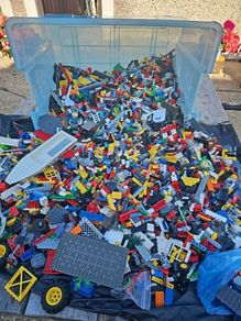 Lego..Huge amount in big heavy bx ..over 20 kg...full bx..grab a bargain today