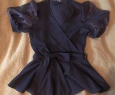 Quiz peplum top size 10 puff sleeves
