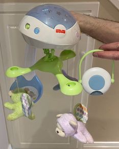 Fisher-Price, Butterfly Dreams 3-in-1 Newborn Baby Light Projector Mobile
