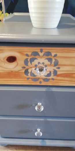 Matching pair of 3 drawer bedside lockers newly restyled