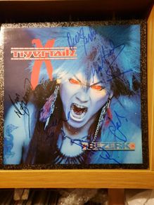 TIGERTAILZ: Bezerk - LP- ( 1990 original MFN release - Autographed)