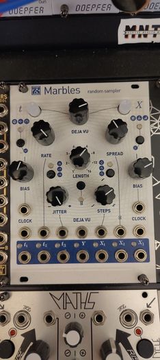 Mutable Instruments Marbles (clone)