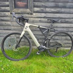 Cannondale Topstone Neo Carbon 4 Gravel