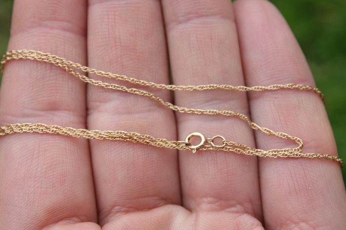Vintage Solid 9k Yellow Gold 1,1g