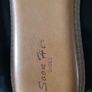 Ladies Black and Gold  sandals Size 37/4 Image 4