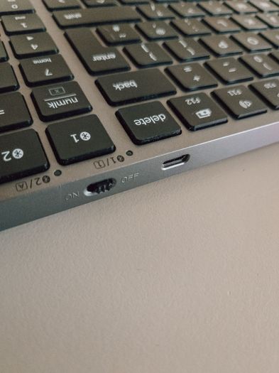 iClever Wireless Silent Keyboard