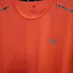 Adidas T-Shirt