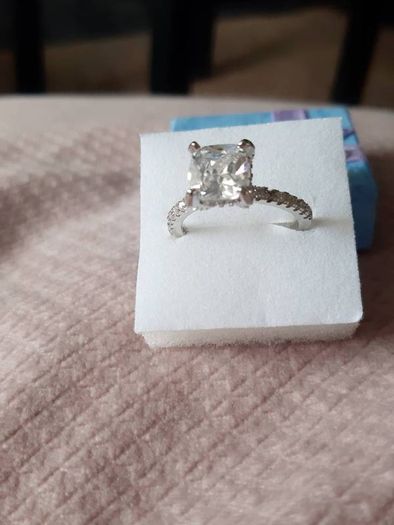 Sterling Silver 4ct Solitaire .