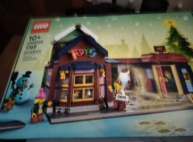 Lego Christmas House