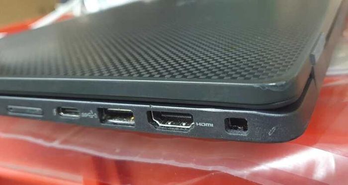 Dell Latitude 7430 - i5 12th Gen | 16GB RAM | 256GB NVMe | Iris Xe