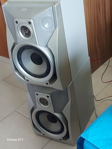 SONY Stereo Music System, Model No. JJ-500, Radio, Tape and Phono (Record), and Auxillary, with 2 Sony Speakers, all functions working, in excellent condition