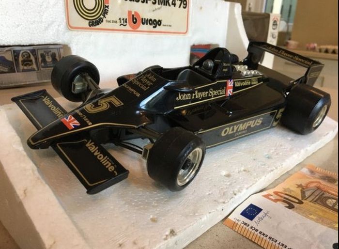 Lot x 3 Mario Andretti Formula 1 scale 1/16 and 1/14